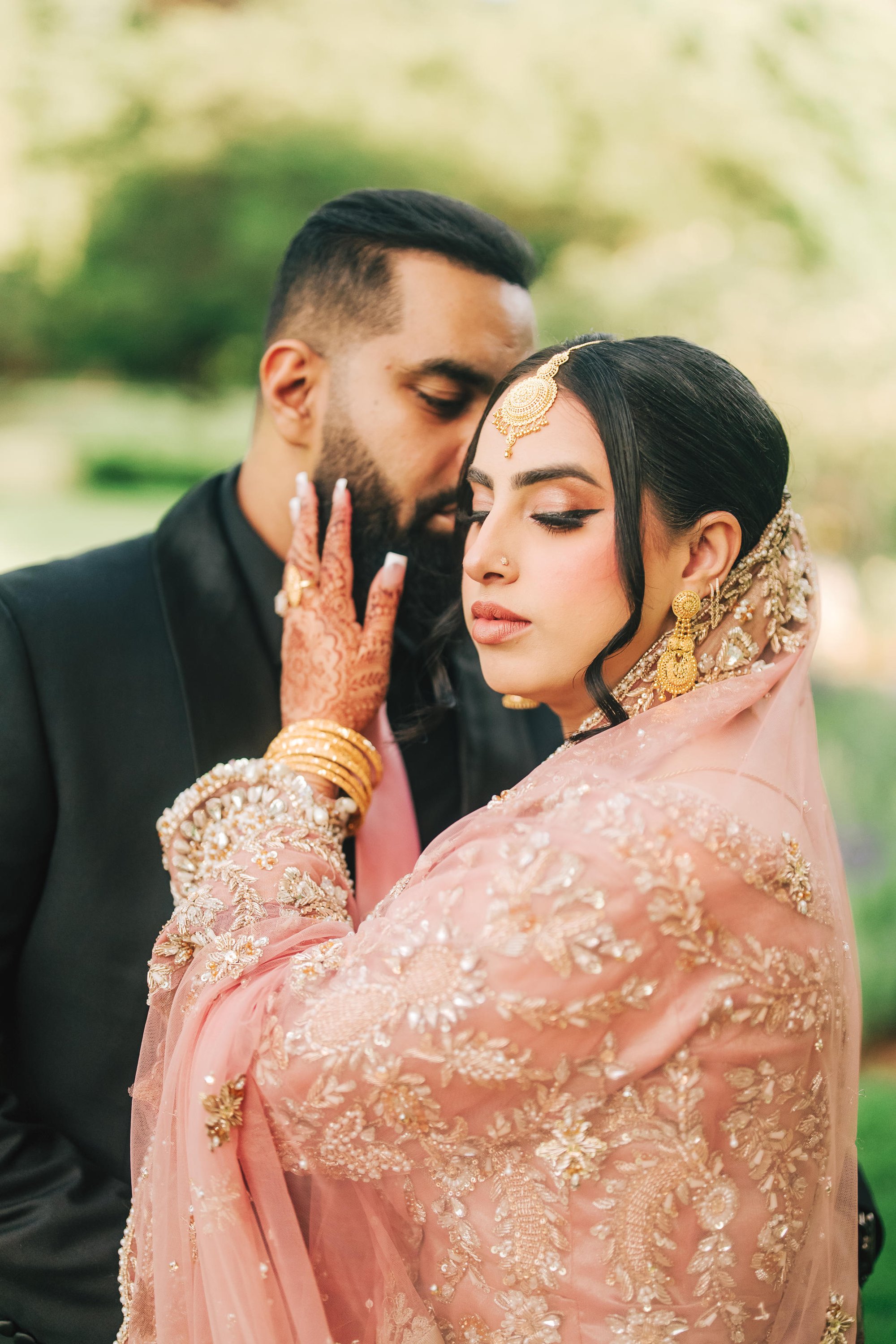 Zahra & Saad - Photo 11
